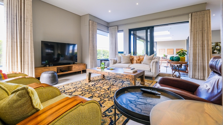 2 Bedroom Property for Sale in Fancourt Western Cape